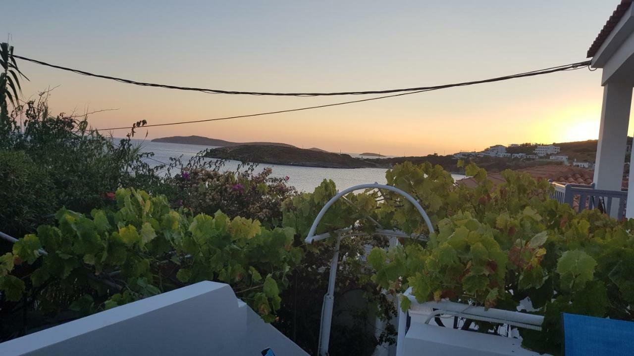 Blue Island Apartment Batsi  Luaran gambar