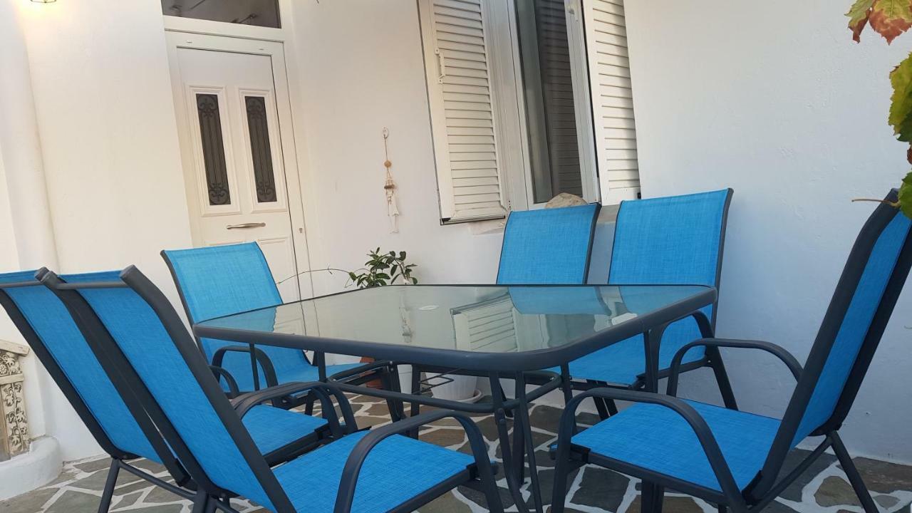 Blue Island Apartment Batsi  Luaran gambar