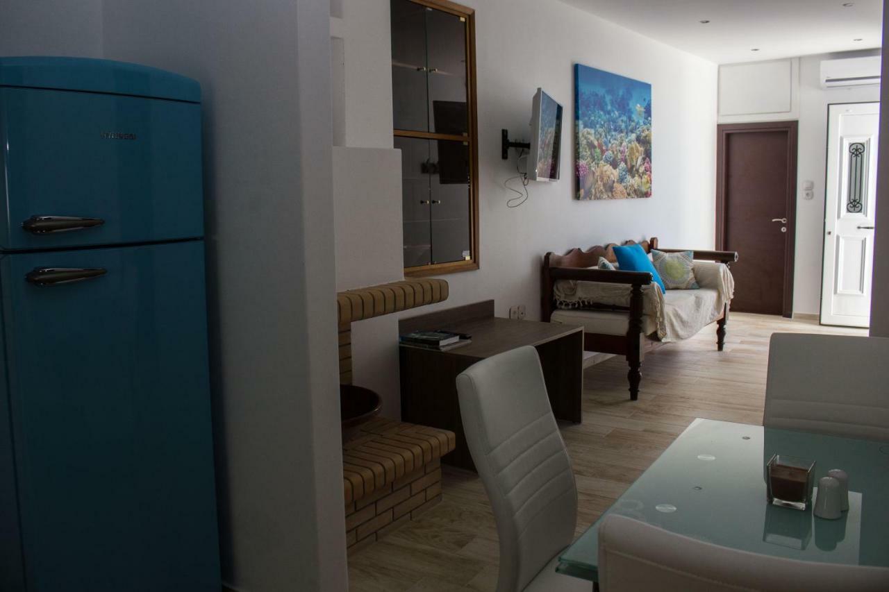 Blue Island Apartment Batsi  Luaran gambar